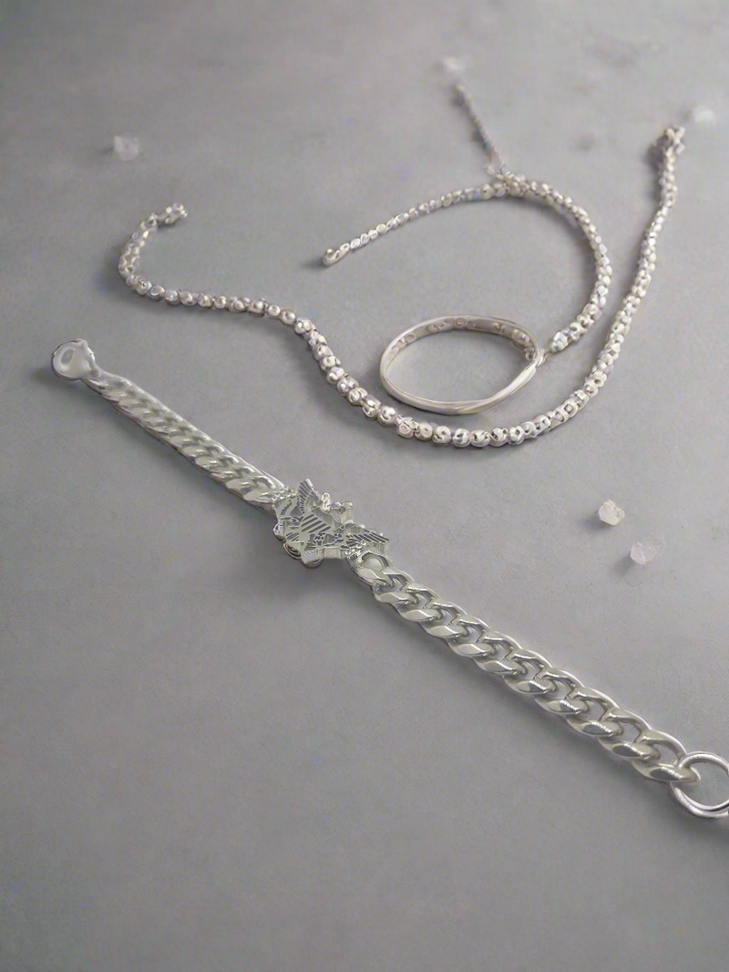 I'za VI'er Cuban Handchain